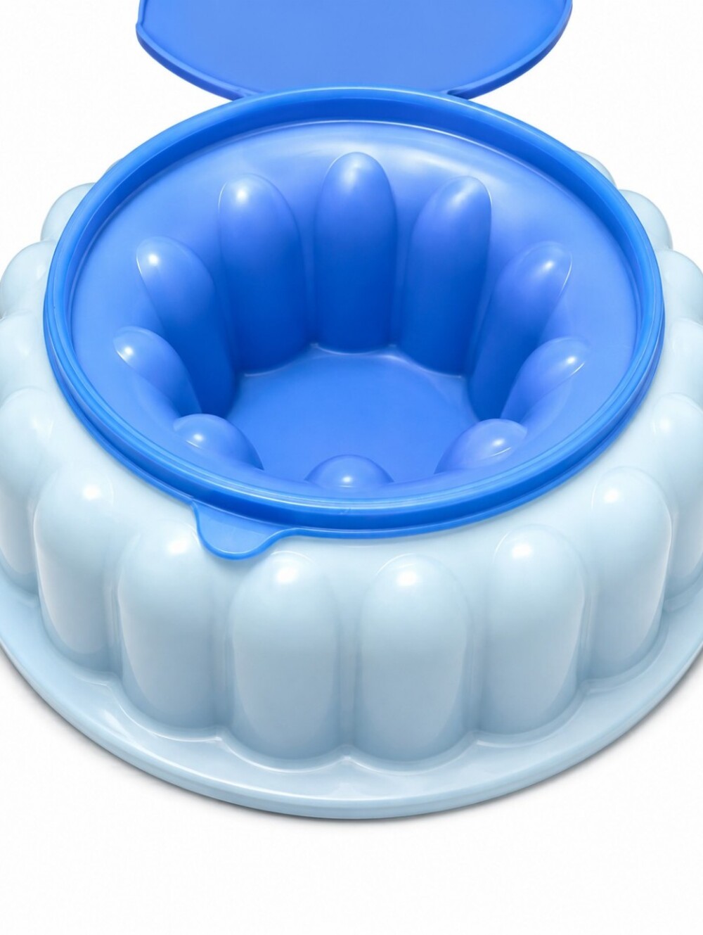 Tupperware Vintage Blue Fluted Jello Gelatin Mold Round with Lid
